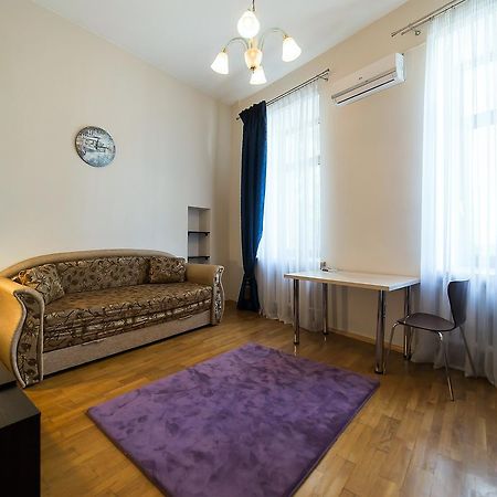 Cozy Apartment In Centre Of Kiev Extérieur photo