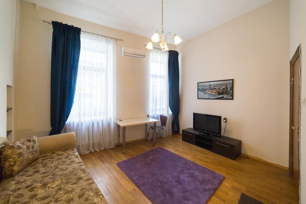 Cozy Apartment In Centre Of Kiev Extérieur photo